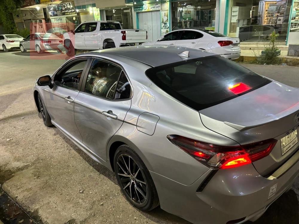 تۆیۆتا کامری